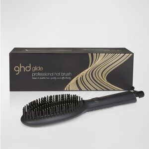 GHD Glide Smoothing Hot Brush